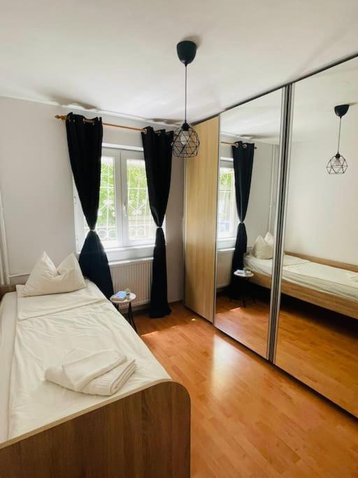 Chic Retreat Timisoara Apartment Exterior photo